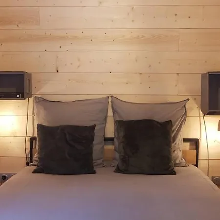 Pause La-haut! Apartman *